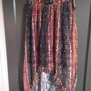 𝅺no boundaries high-low  multi colored skirt.  Size med 7-9